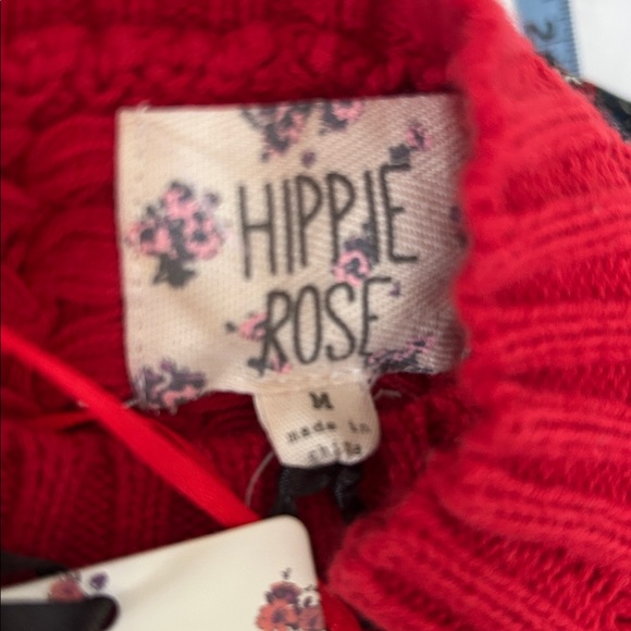 Hippie Rose crop top red sweater Medium NWT - Picture 3 of 7
